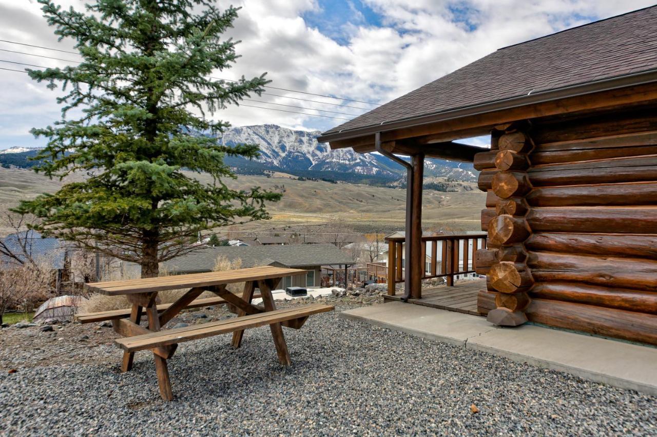 Roosevelt Hotel - Yellowstone Gardiner Esterno foto
